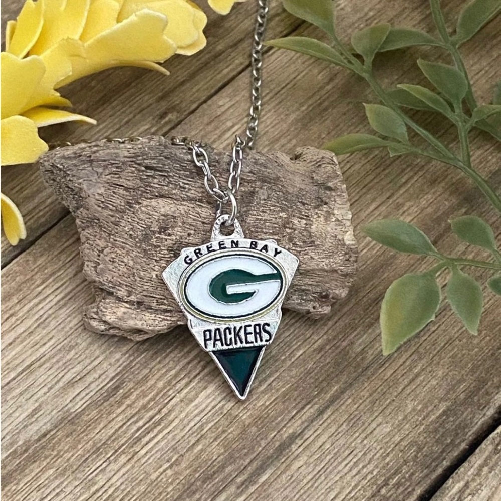 Packers NFL Pendant Necklace NEW